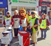 Island Lions collecting in Ryde